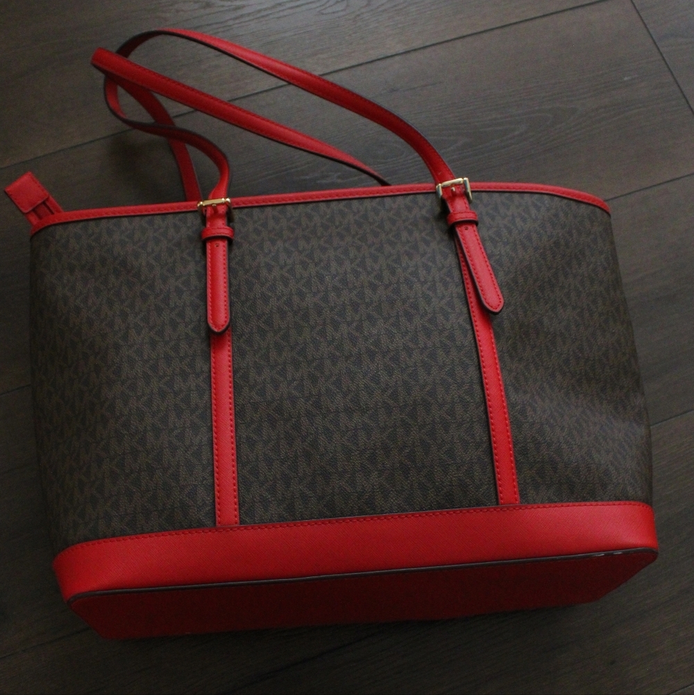 Michael Kors Red Trim Signature Tote Bag - Picture 9 of 11